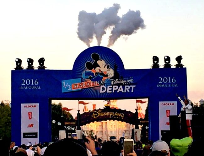 The inaugural runDisney Disneyland Paris Half Marathon is getting rave reviews. Check out the race recap and pictures shared by runners who earned their Castle to Chateau medals! France | costumes | race | Disney 