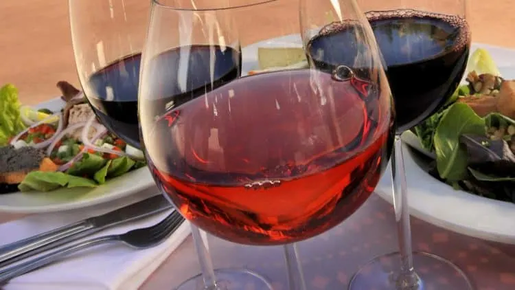 2018 Disneyland Food and Wine Festival Dates announced. If there's one thing Disneyland does right: it's food and drinks! Just announced: the 2018 Disneyland Food and Wine Festival dates.