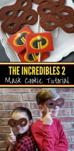 Incredibles 2 mask cookies and logo cookies for an Incredibles themed birthday party! Or a Pixar Incredibles watching party. The superhero mask cookies work for other movies as well. #Incredibles #Incredibles2 #IncrediblesBirthdayParty #cookietutorial #partyideas #kidspartyideas #kidspartyfood #TheIncrediblesPartyIdeas