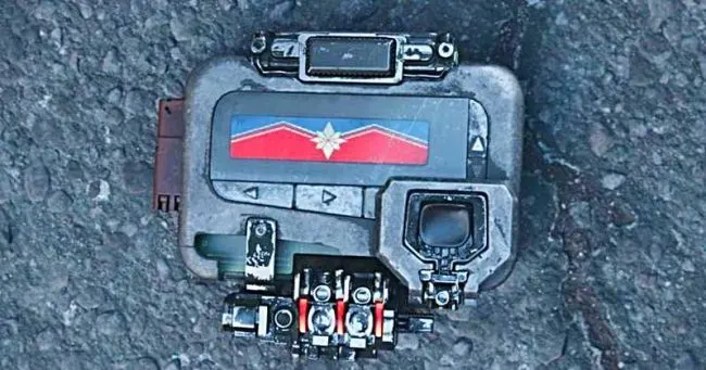 Avengers-Infinity-War-Captain-Marvel-pager