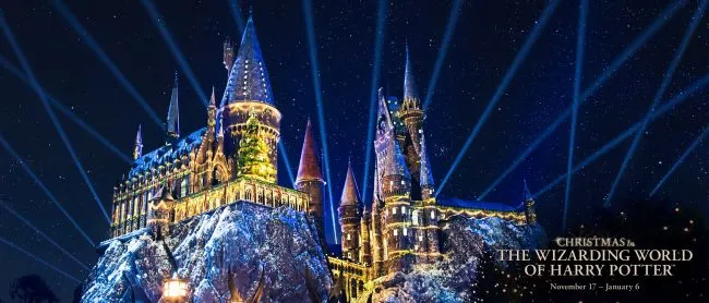 universal studios hollywood christmas hogwarts castle