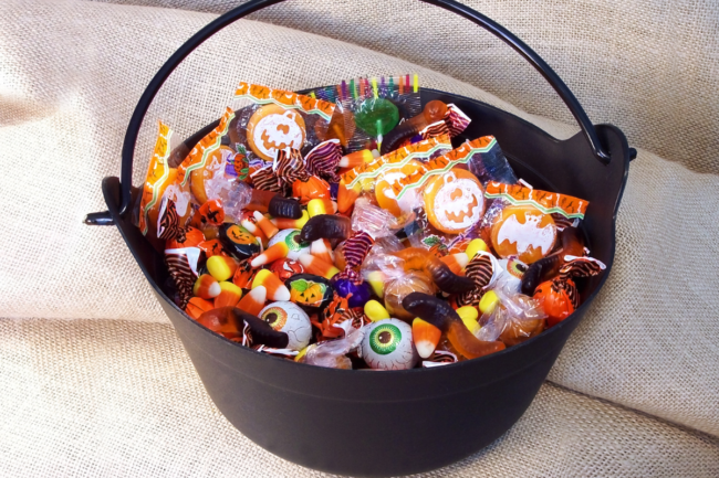 halloween-candy-bowl. word search halloween printable pdf. 